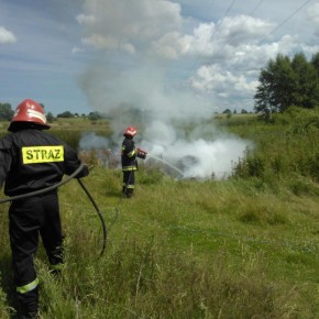 Paliły się śmieci pod Drozdowem