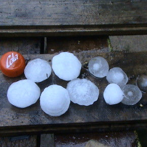 Ostrzeżenie przed burzą i gradem