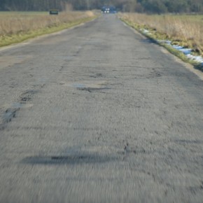 PO NASZYM ARTYKULE COŚ DRGNĘŁO W SPRAWIE DROGI KARNICE-REWAL!