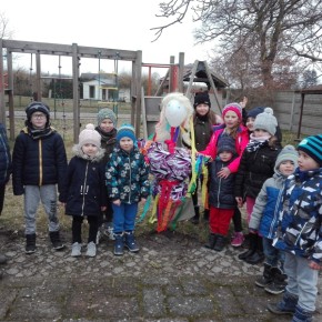 W PAPROTNIE POWITALI WIOSNĘ