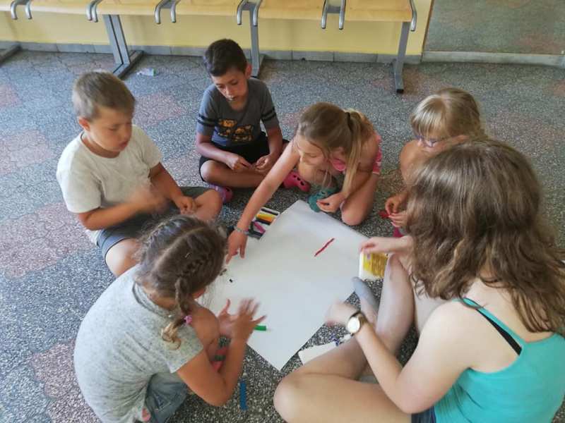 34720369_2034907303502683_2867748203250319360_n