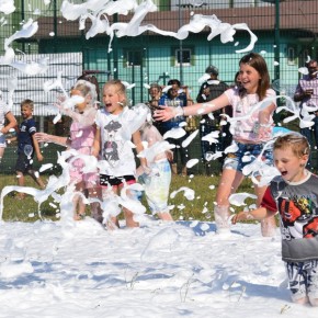 BAJKOWY DZIEŃ DZIECKA W KARNICACH