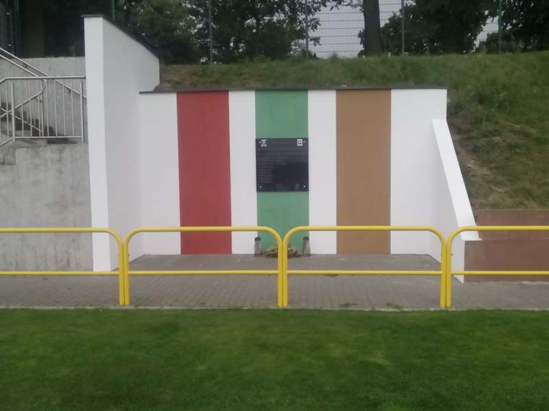 36898452_1917325874998128_1960566048507822080_n