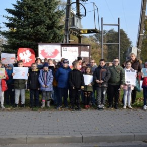 MŁODZIEŻ NA ŚWIĘTO NIEPODLEGŁOŚCI MŁODZIEŻ NA ŚWIĘTO NIEPODLEGŁOŚCI