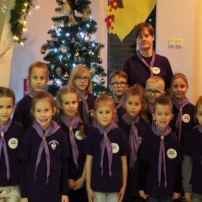 JAGODZIARNIA ŻYCZY WESOŁYCH ŚWIĄT