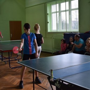 TURNIEJ TENISA STOŁOWEGO