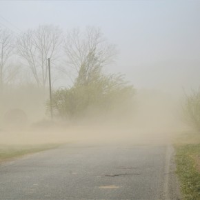 SAHARYJSKI PYŁ NAD KARNICAMI