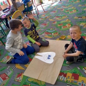 W SZKOLE O HIGIENIE JAMY USTNEJ