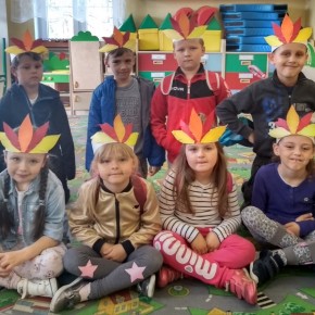 PRZEDSZKOLAKI NA DZIKIM ZACHODZIE