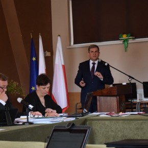 WOTUM ZAUFANIA I ABSOLUTORIUM DLA WÓJTA LECHA PUZDROWSKIEGO