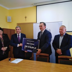 DOFINANSOWANIE PRZEBUDOWY DROGI W POGORZELICY