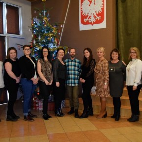 ŻYCZENIA OD PRACOWNIKÓW GMINNEGO KLUBU KULTURY