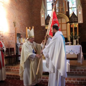 POŚWIĘCENIE SZTANDARU POSP KONARZEWO