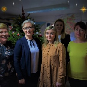 ŻYCZENIA OD PRACOWNIKÓW OŚRODKA POMOCY SPOŁECZNEJ