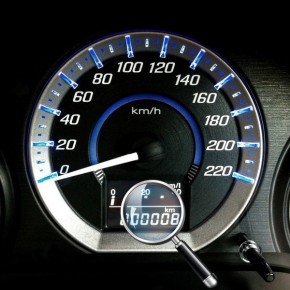 KONIEC COFANIA LICZNIKÓW W POJAZDACH