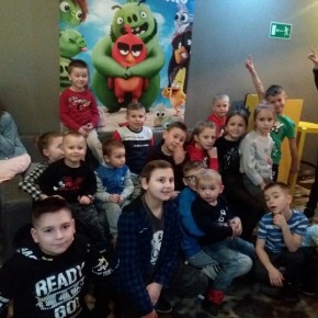 DO KAPITOLU NA FILM I PIZZĘ