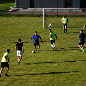 BIZON WZNOWIŁ TRENINGI