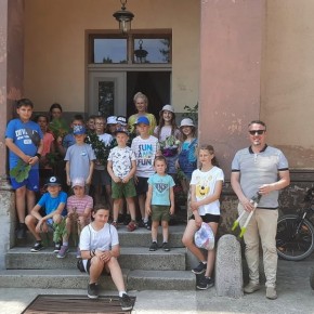 FESTYN ZWIERCIADŁO CZASU W PAPROTNIE