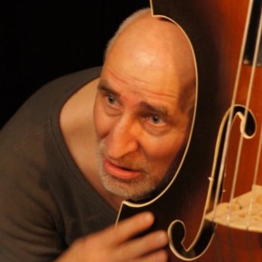 SPEKTAKL KONTRABASISTA