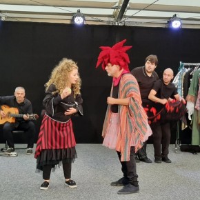 BAJKI IMPROWIZOWANE W JANOWIE