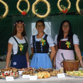 SOŁECTWA NA DOŻYNKACH: CIEĆMIERZ