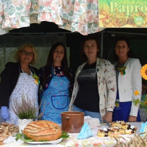 SOŁECTWA NA DOŻYNKACH: PAPROTNO SOŁECTWA NA DOŻYNKACH: PAPROTNO