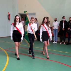 POCZĄTEK ROKU SZKOLNEGO W KARNICACH