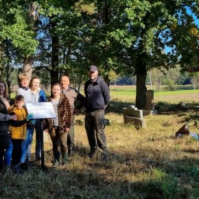 SPRZĄTANIE CMENTARZA W NICZONOWIE