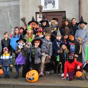 STRASZNIE FAJNA ZABAWA