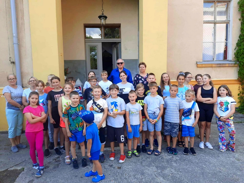 360203855_1998997257133499_6979321769976766248_n