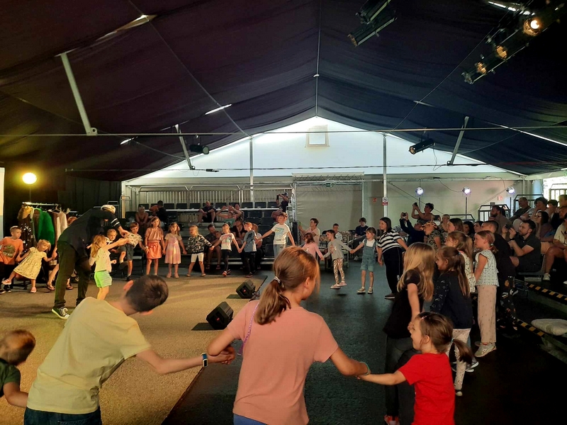 364227149_2307806706069114_1739888965682908477_n