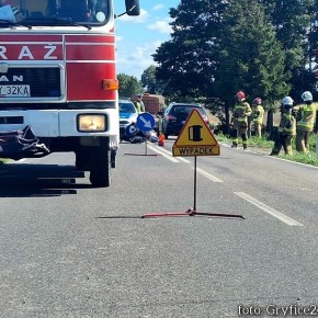 ZDERZENIE MOTOCYKLISTÓW W PAPROTNIE