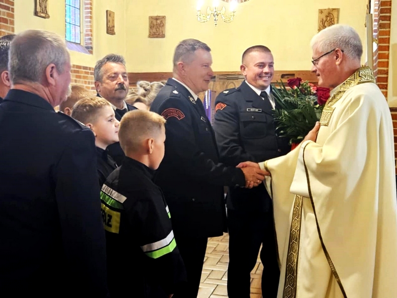 63c37717-c330-4a8b-a2de-fbb676cb678d