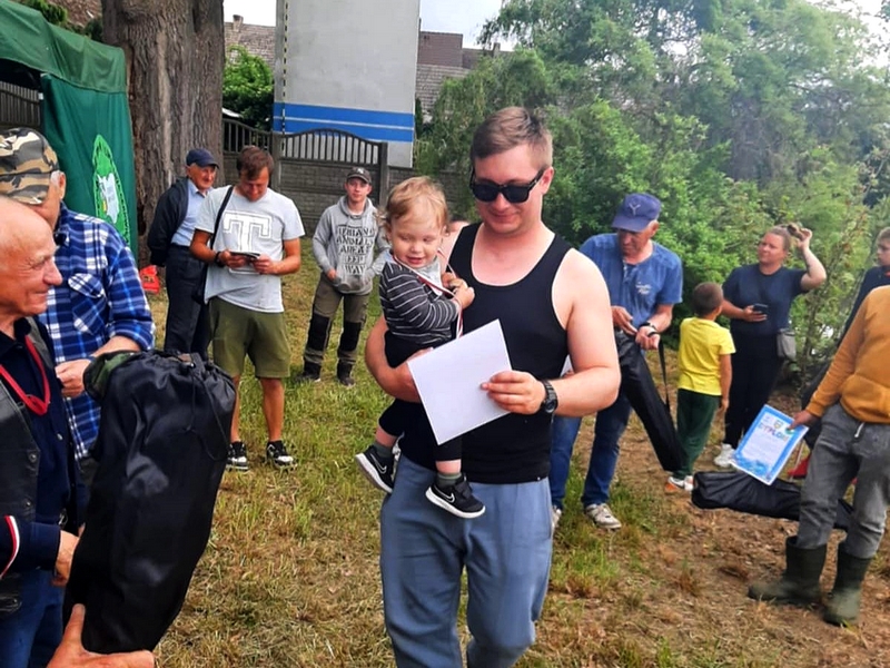 e0f27637-8252-420a-b708-7a4c101415dd