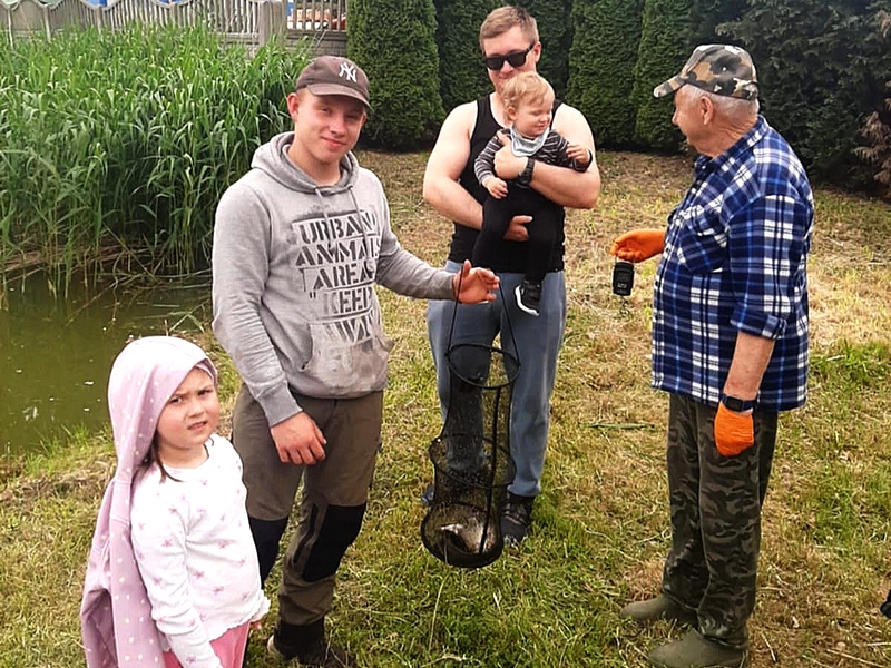 e8e1003c-1921-4df2-9330-b953f71155fe