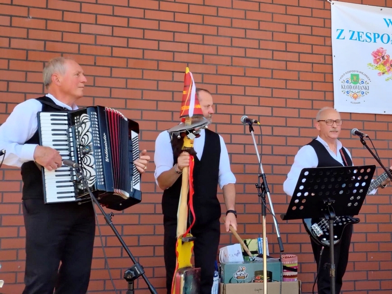 1e521f8f-0c0b-4237-8c77-a78e7927497d