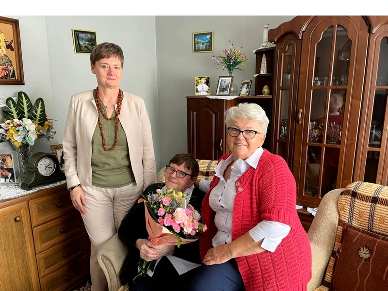 ed8e1da9-39fe-4382-849c-6aa289709dc1