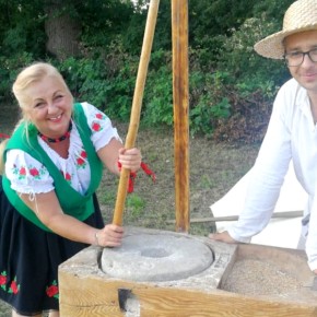 LĘDZIN WIOSKĄ CHLEBA