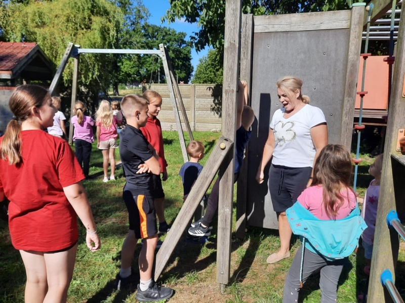 7ce3ab4d-2279-4c6c-a1b3-d8c795cffc39