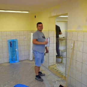 REMONT I DOPOSAŻENIE STOŁÓWEK SZKOLNYCH