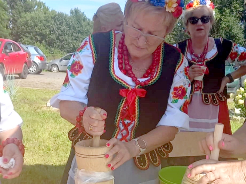 c21d7733-f8a9-476c-9f53-c7482aed8f57