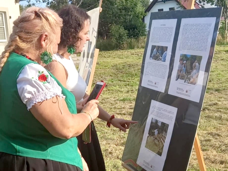 f80ee48f-9230-4099-8265-2230fa19381f