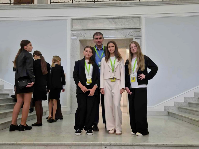 556283247_1351432193437424_1967708001211587640_n