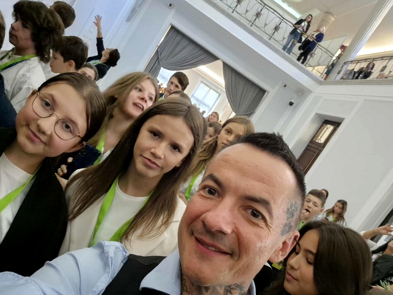 557255475_1351431483437495_1648157771205651140_n