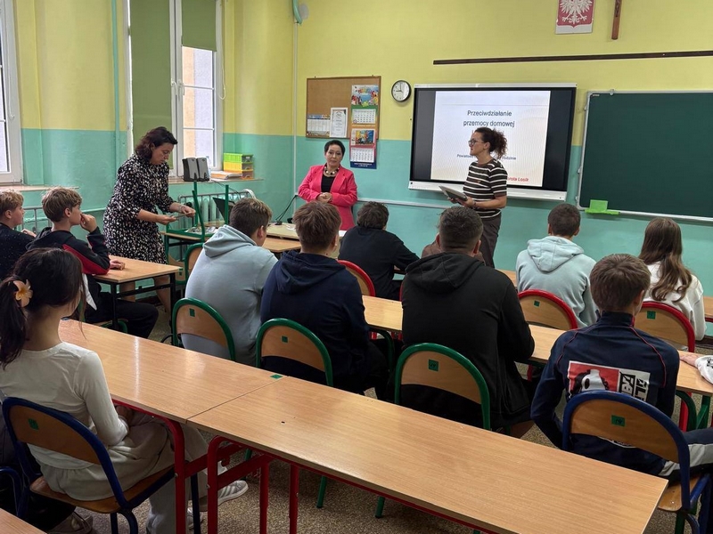 556087179_1557972901944768_3898873142344373031_n