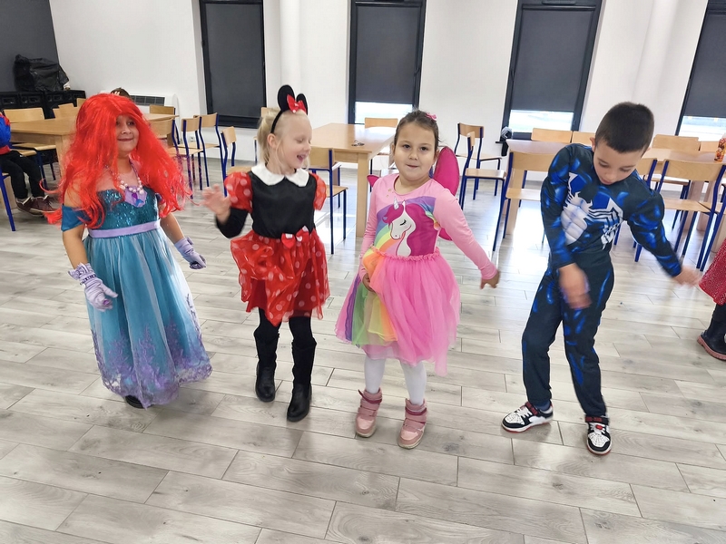 575119838_1591794681895923_6960916949866498288_n