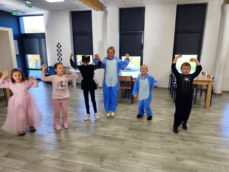 578257398_1591794728562585_9212283706931854916_n