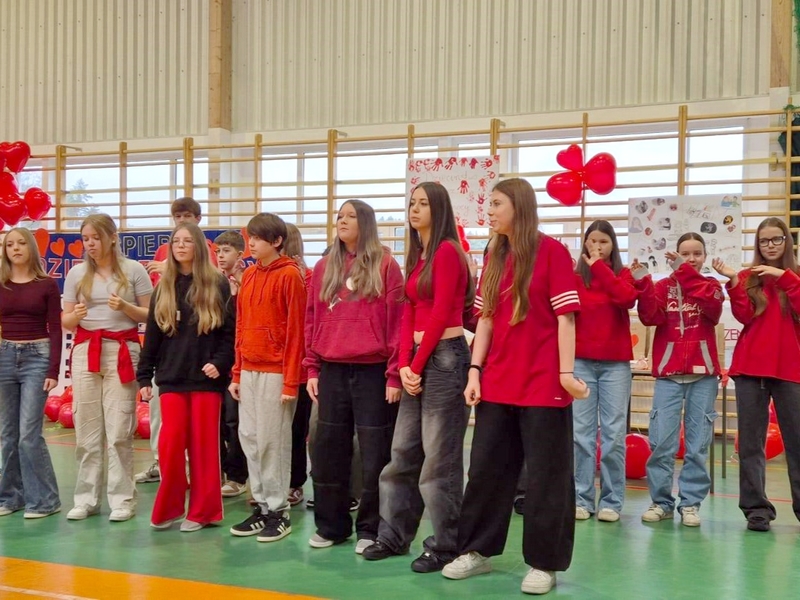 585023072_1395607875686522_1603757403824652719_n