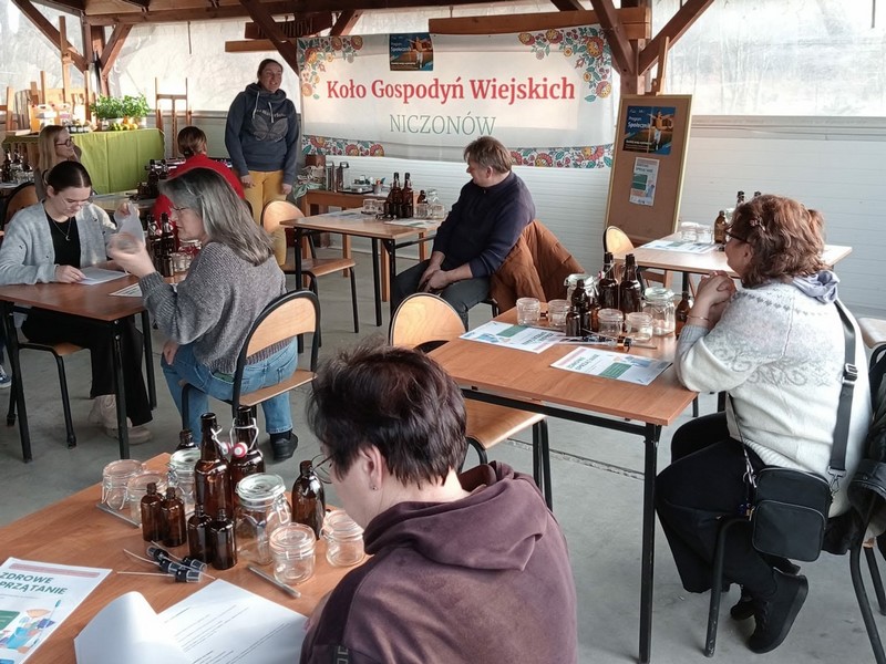 3e5ce379-12e9-4f5f-b1b2-eb869bb6a127