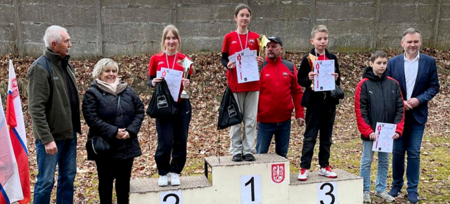 SUKCES ARIANNY KUCHARSKIEJ W ZAWODACH STRZELECKICH